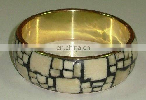 2013 New Design Fashion Bone/Horn Bangle