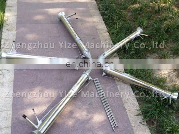 Vegetable seedling transplanting machine / hand held vegetable transplanter