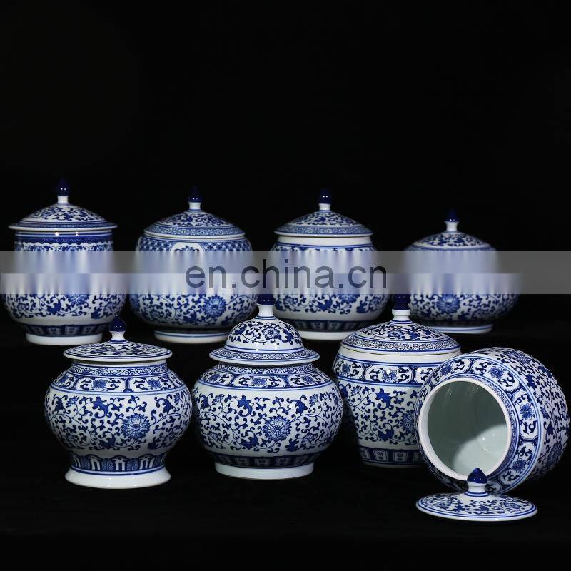 Small Size Traditional Chinese Antique Blue And White Ceramic Storage Jars