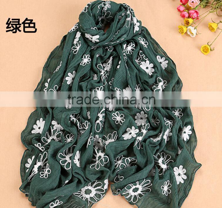 Wholesale Fashion Ladies Floral Embroidery Viscose Scarf