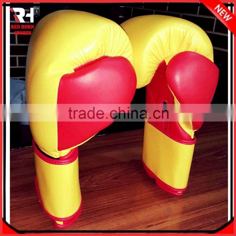 Competition Boxing Gloves, Custom Designed Professional Gloves