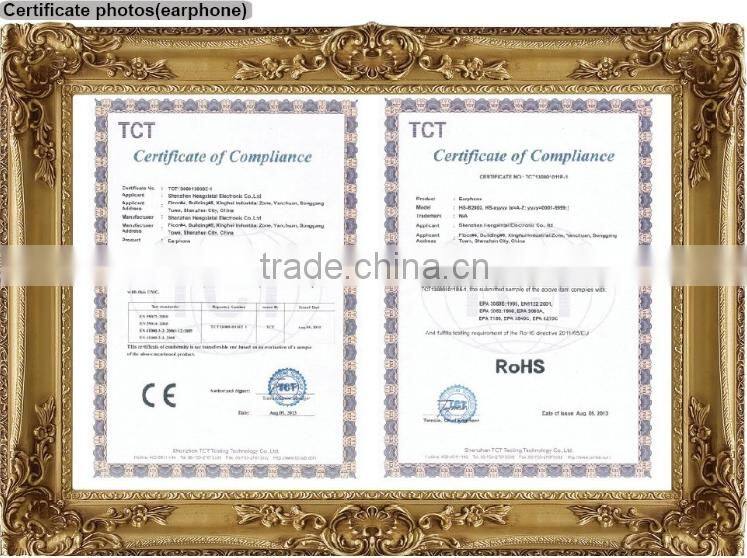 Free sample wood earphones in ear stereo with good sound earpiece