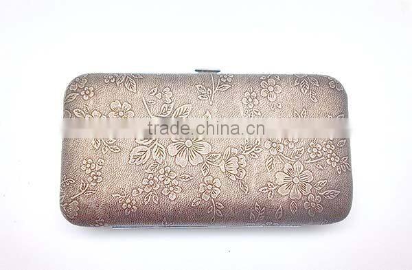 Customized daily used manicure set with EVA case