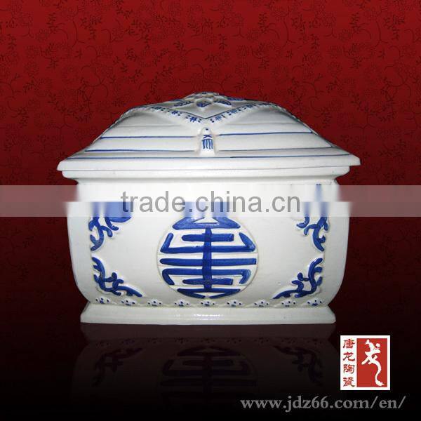 Hand painted blue and white porcelain funeral accessories cremation urns for good sale