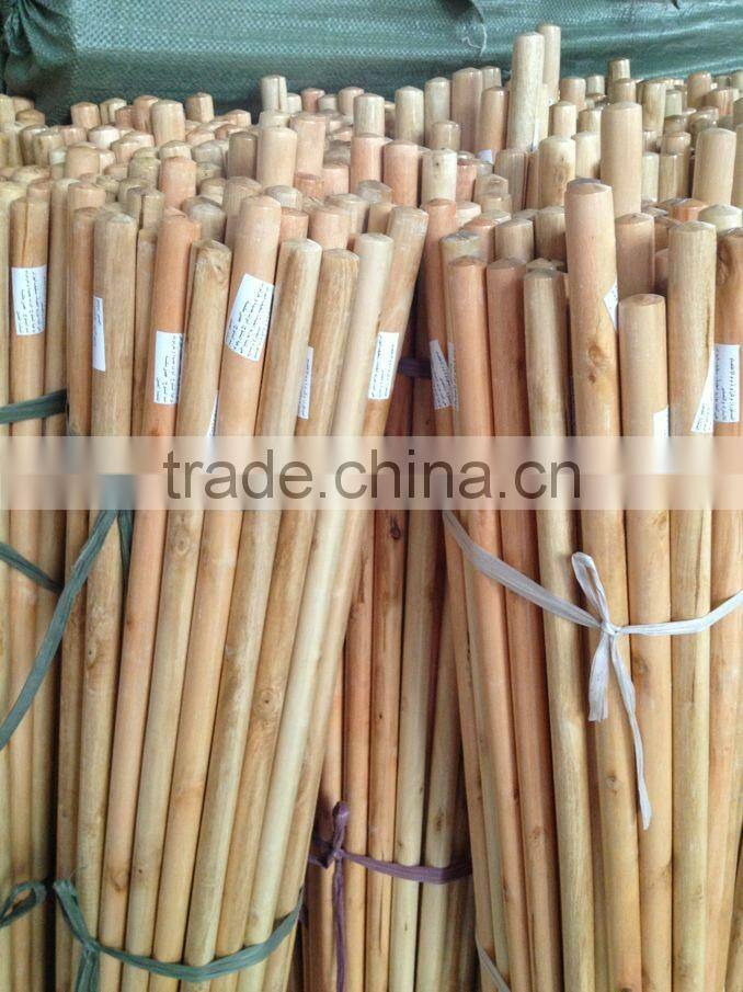 eucalyptus poles rake handle,promotion wooden rake stick for farming tools,rake handle wood made in china