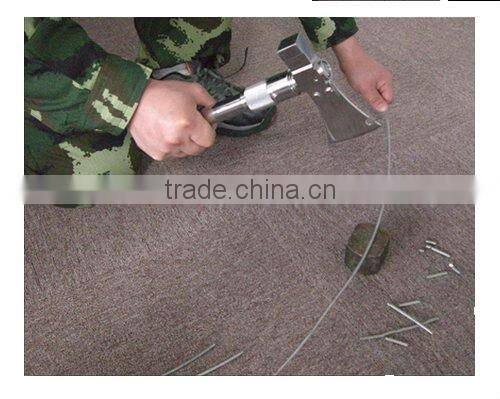 Multifuctional rescue hand tool