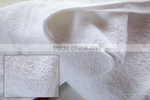 100% Cotton 16S 550gsm white plain design 70*140 hotel bath towel