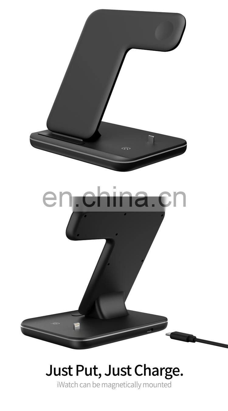 Newest 2020 shenzhen universal wireless charger usb hub fast sucker Watch mobile phone headset 3 in 1 in car wireless charger