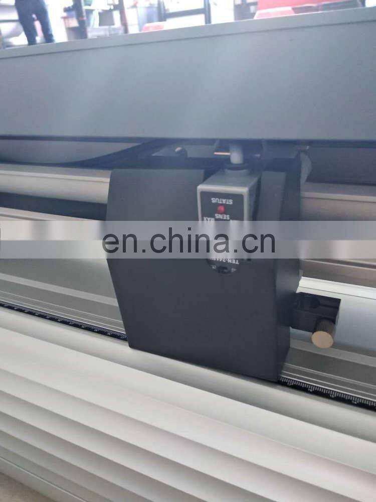 Hot Sale vinyl cutting plotter for vinyl sticker(1600mm / 1300mm /750mm /450mm cutting size available)