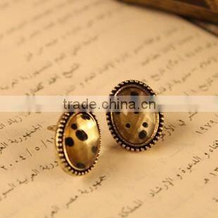 latest fahion hot selling vintage earrings