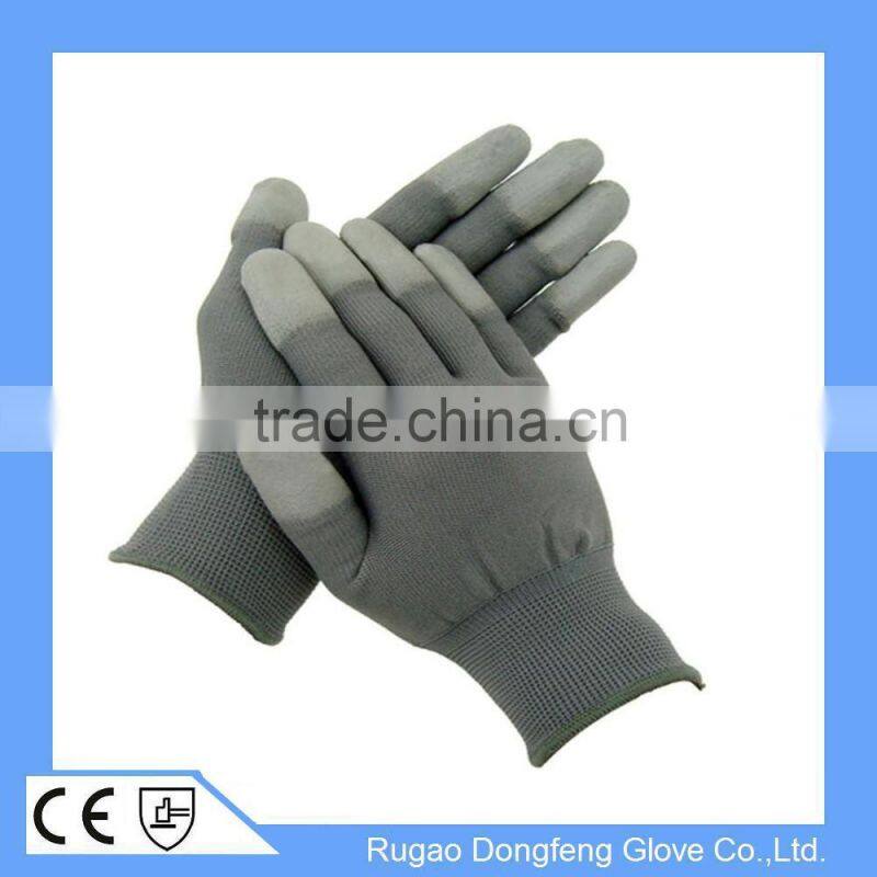 HPPE Fiber Dotted Glove with Nitrile Tips Level 3 Cut Resistant PU Finger Gloves