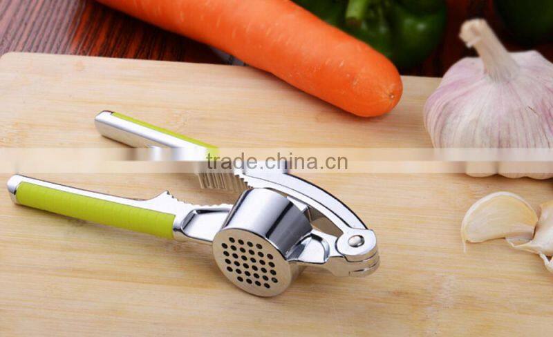 kitchen supplies high quality garlic press hand squeezer crusher masher
