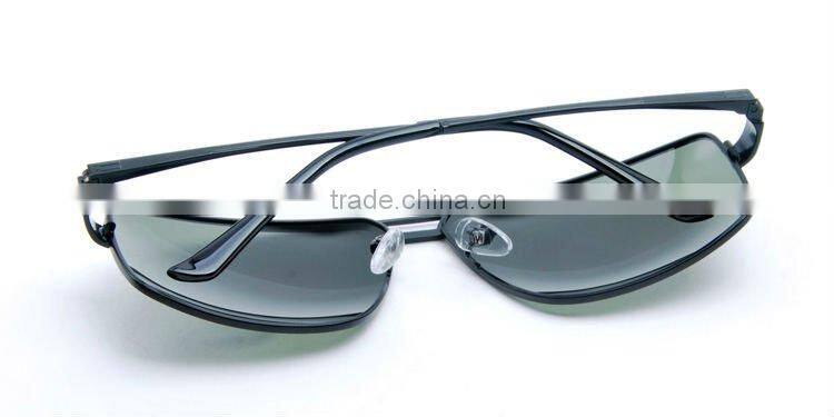 big metal frame with polarized lens for men sunglasses