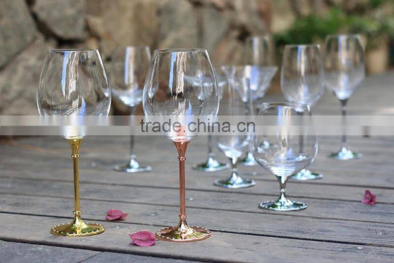 Custom Wine Glass Glitter Gold Vodka Glasses Drinking Spirit Glass Crystal Juice Glassware