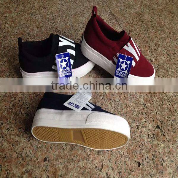 Digitally printed canvas shoes men at cheap price in yiwu wholesale