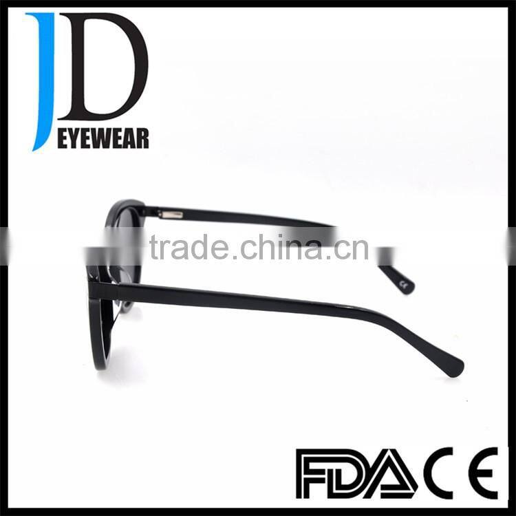 Hot Sale Men Women Sunglasses with Metal Bridge