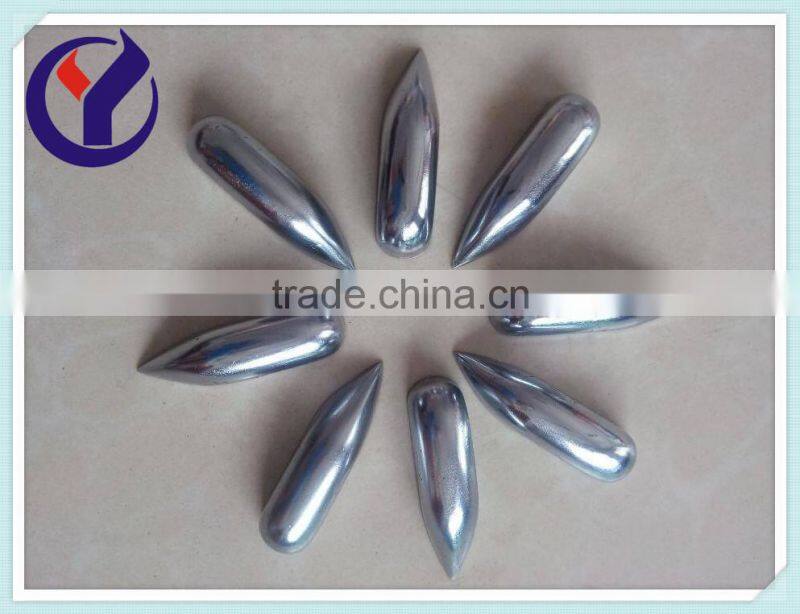 Steel shuttle for quilting embroidery machine