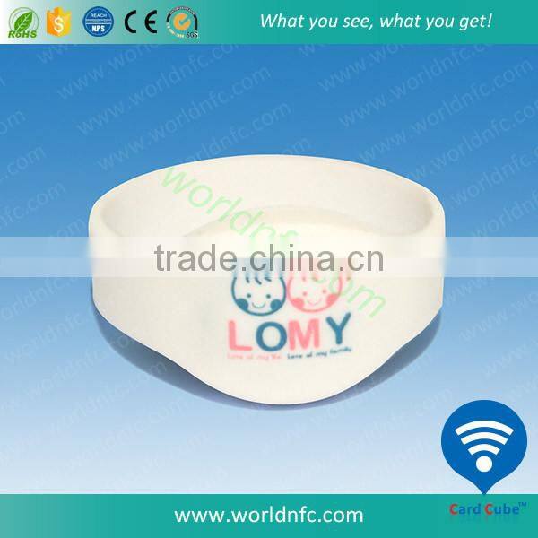 UHF RFID Writable Plastic PVC Wristband