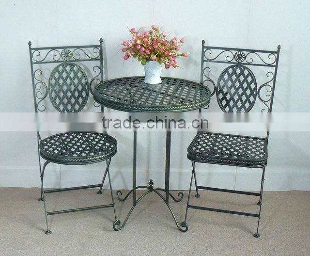 Folading Antirust Metal Table Set