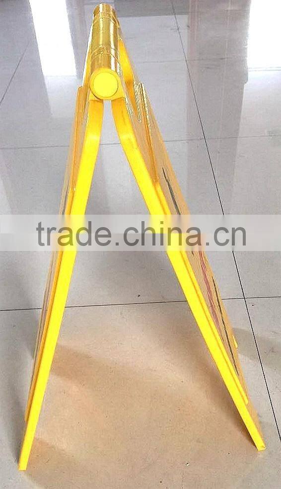 Hotel/Road Portable Yellow Plastic Warning Sign