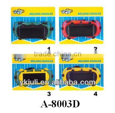 welding and cutting goggles with packing