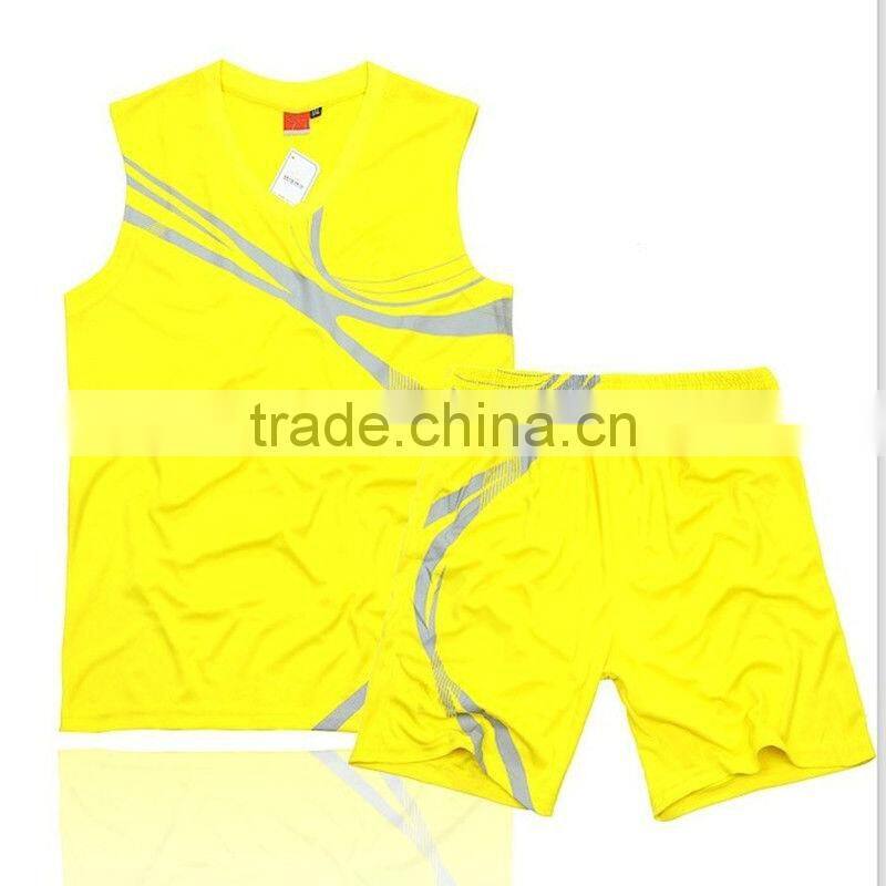 lakers' basketball uniform