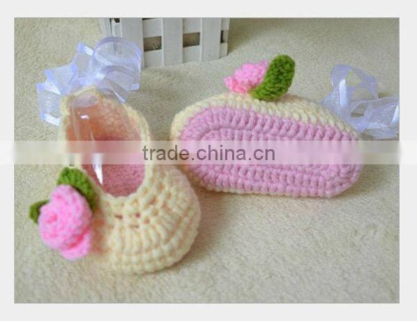 Christmas Toddlers Baby Shoes Winter Crochet Shoes Floral Pattern Knitted Shoes