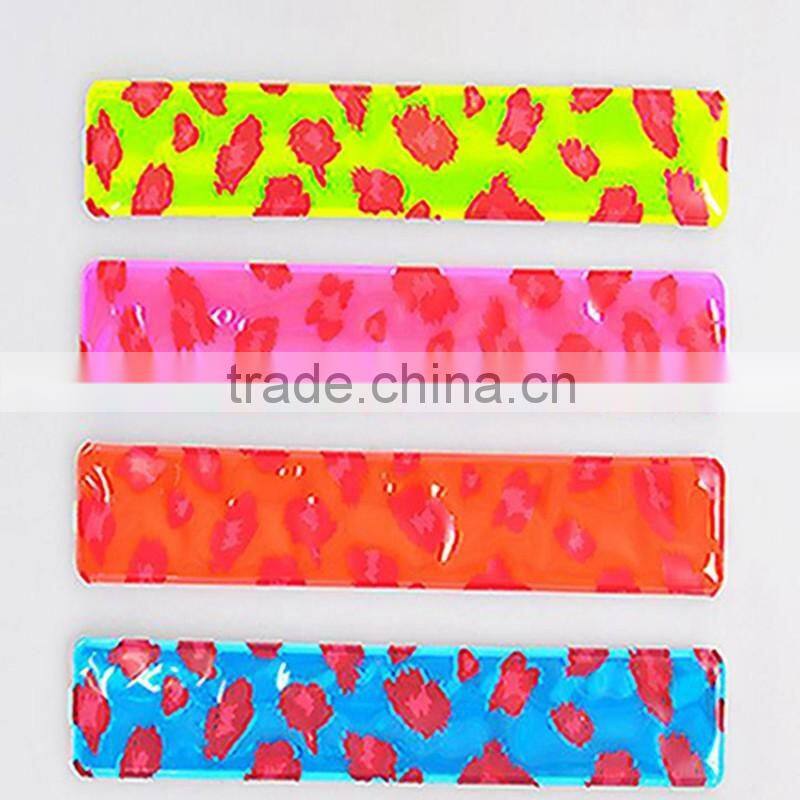 Fluorescence multi-color clap ring wrist hand kids pvc flexible bracelet