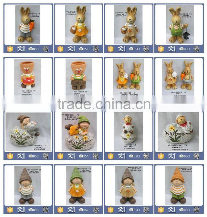 Lovely Ceramic Outdoor Ornament Garden Gnome for Garden Decoration