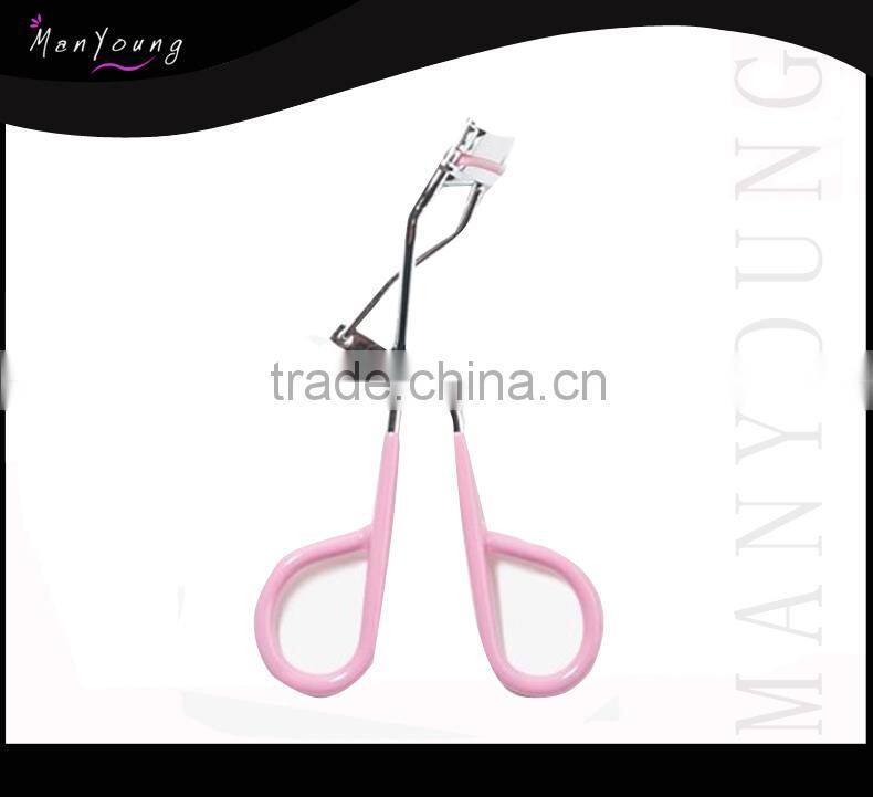 Essential Mechanical Eyelash Curler