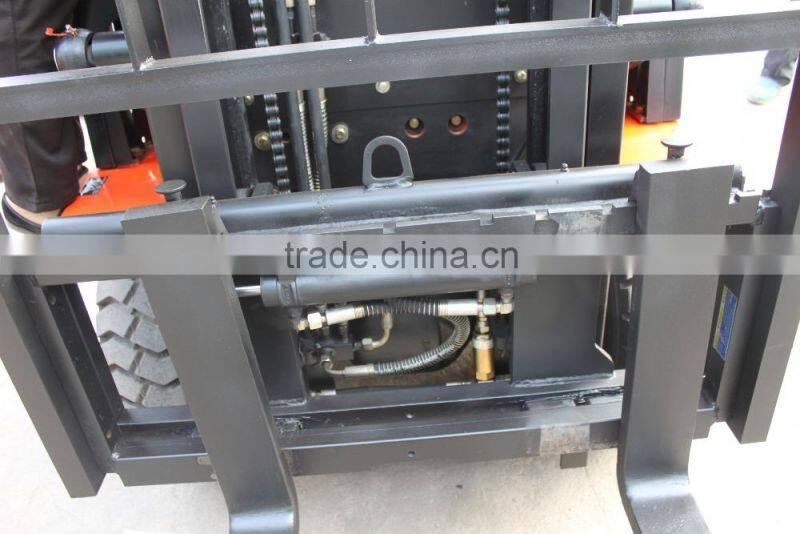 3.0T Diesel Forklift Truck with Japanese Engine