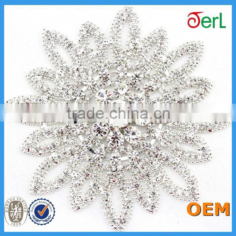 2016 New design fashion cheap rhinestone metal trim for garment accessories