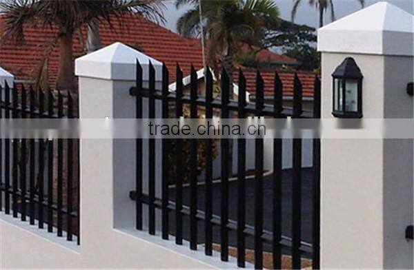 China Anping electro galvanized palisade fence