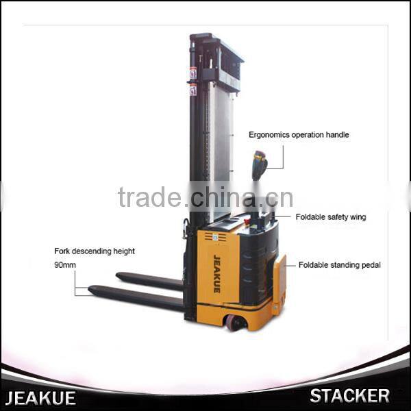 2015 ShenChuan Newest Newly Design High Lift Electric Stacker Standing Operation Type