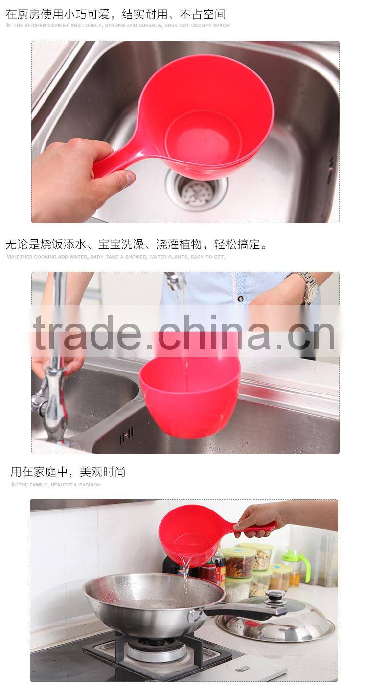 multi-color round water ladle for baby--blue