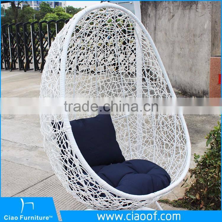 Commercial Cheap Patio Outdoor Rattan Hanging Egg Chair For Sale