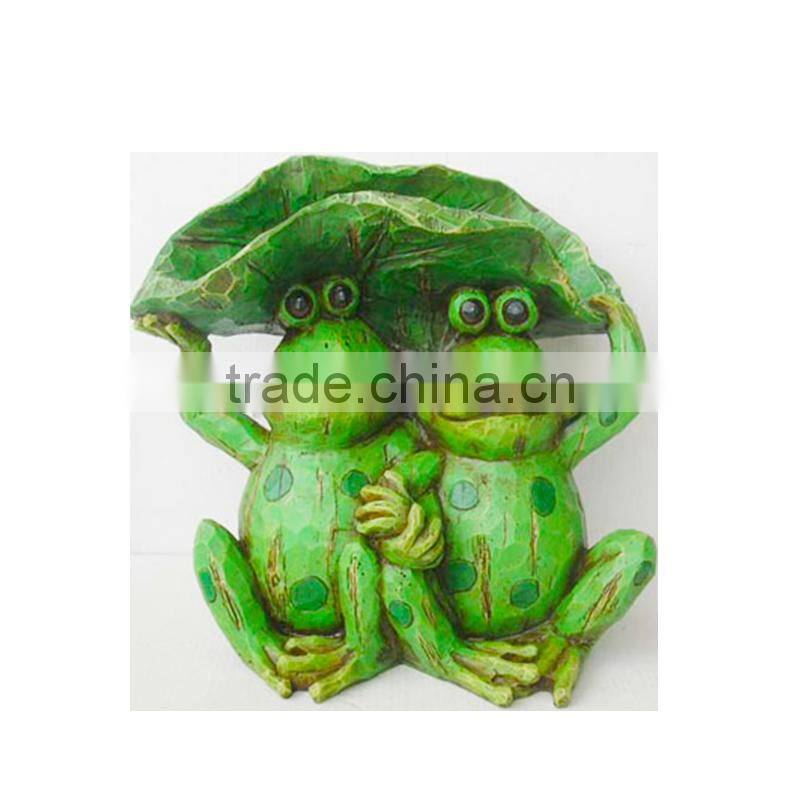 Polyresin garden decor frog figurines