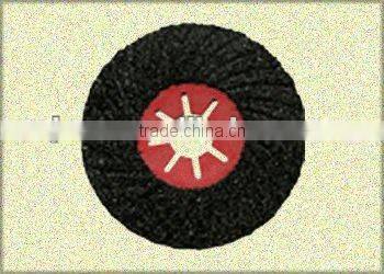 Hole strengthened vulcanized fibre sanding discs