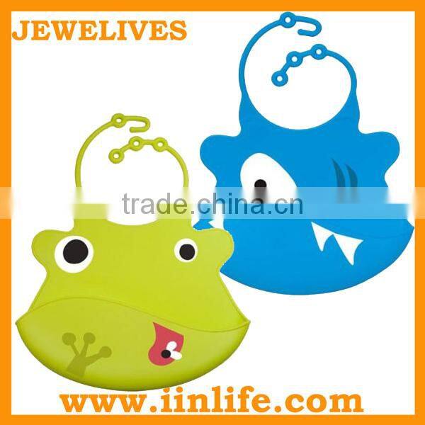 New products on china market baby soft bib with crumb catcher
