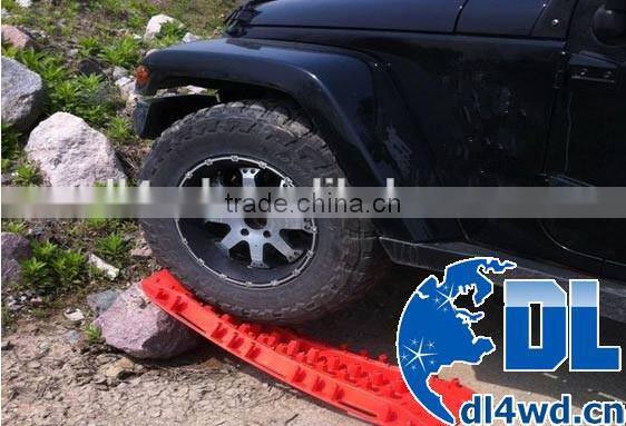 Offroad Auto Parts Wholesale Recovery Track Rubber Sand Ladder Sand Mud Tracks