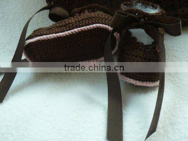 Sweater Set of Hand Crochet Collar Baby Clothes