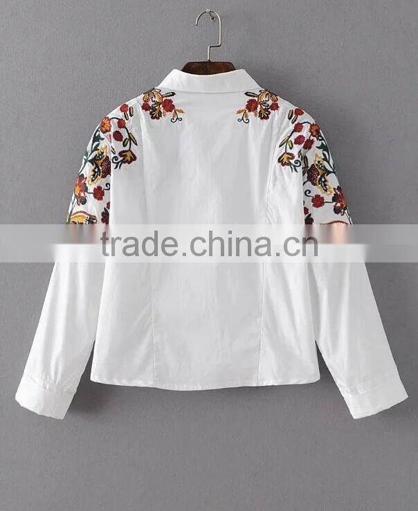 Runwaylover EY2383B Women New Fashion 2017 Loose Embroidery Blouse