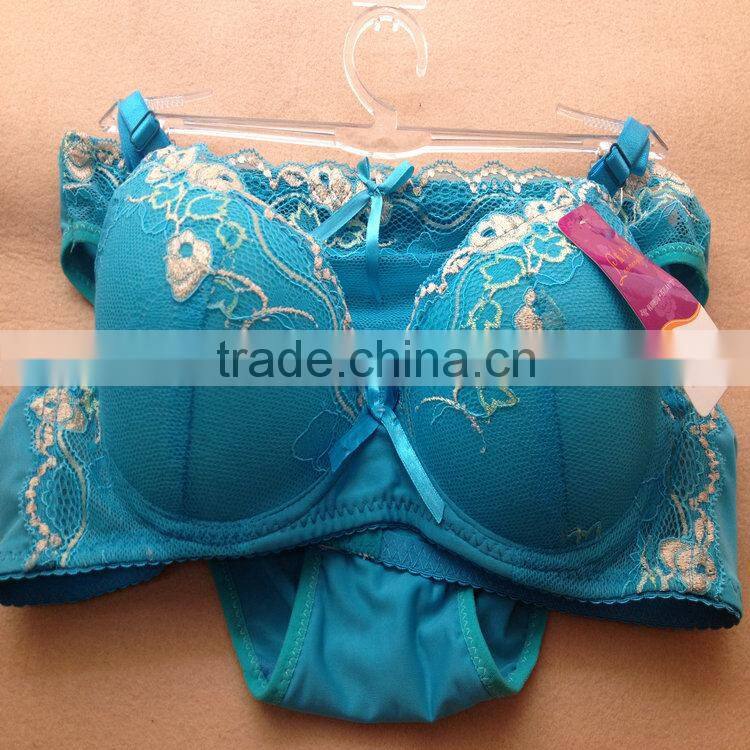 1.05USD High Quality Large Size Transparent Embroidered Sexy Girl Panty Bra,4Colors/ 36-40 B Cup(kctz014)