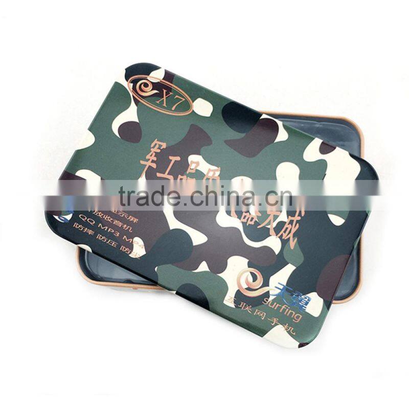 Empty wireless tin cans