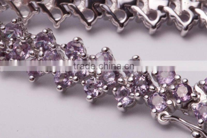 Wholesale Fashion Gold Bracelet Model