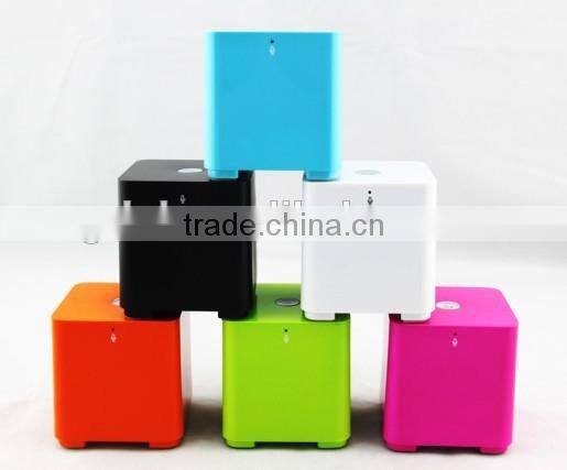 2014 new products cube box bluetooth mobile phone mini speaker