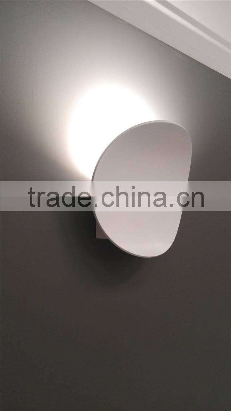 Modern style and aluminum material led wall light