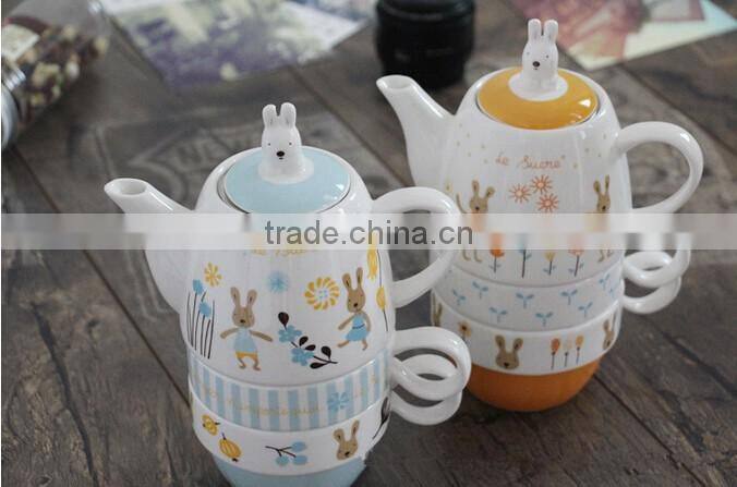 Zakka creative cartoon rabbit couples coffee kettele and mugs ceramic three-piece tea set with stainless steel filter