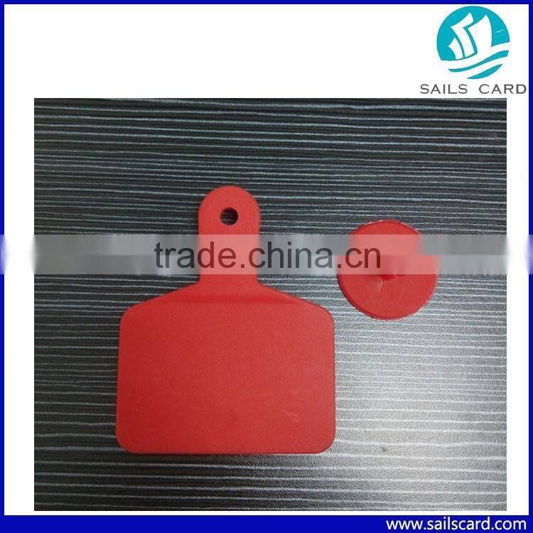 Animal Yellow eartag or Red color ear tag stock on sale