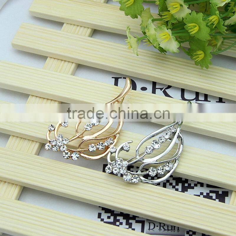 2015 fashion sliver latest fashion artificial diamond dubai latest fashion brooch pin
